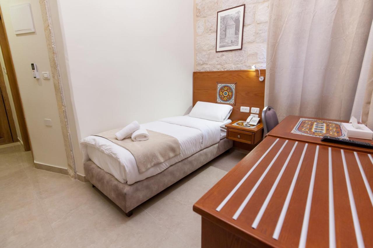 Azzahra Boutique Hotel & Restaurant - Jérusalem Extérieur photo